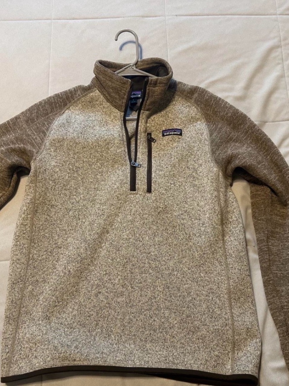 Patagonia Heathered Quarter-Zip in Taupe and Brown (size Small)